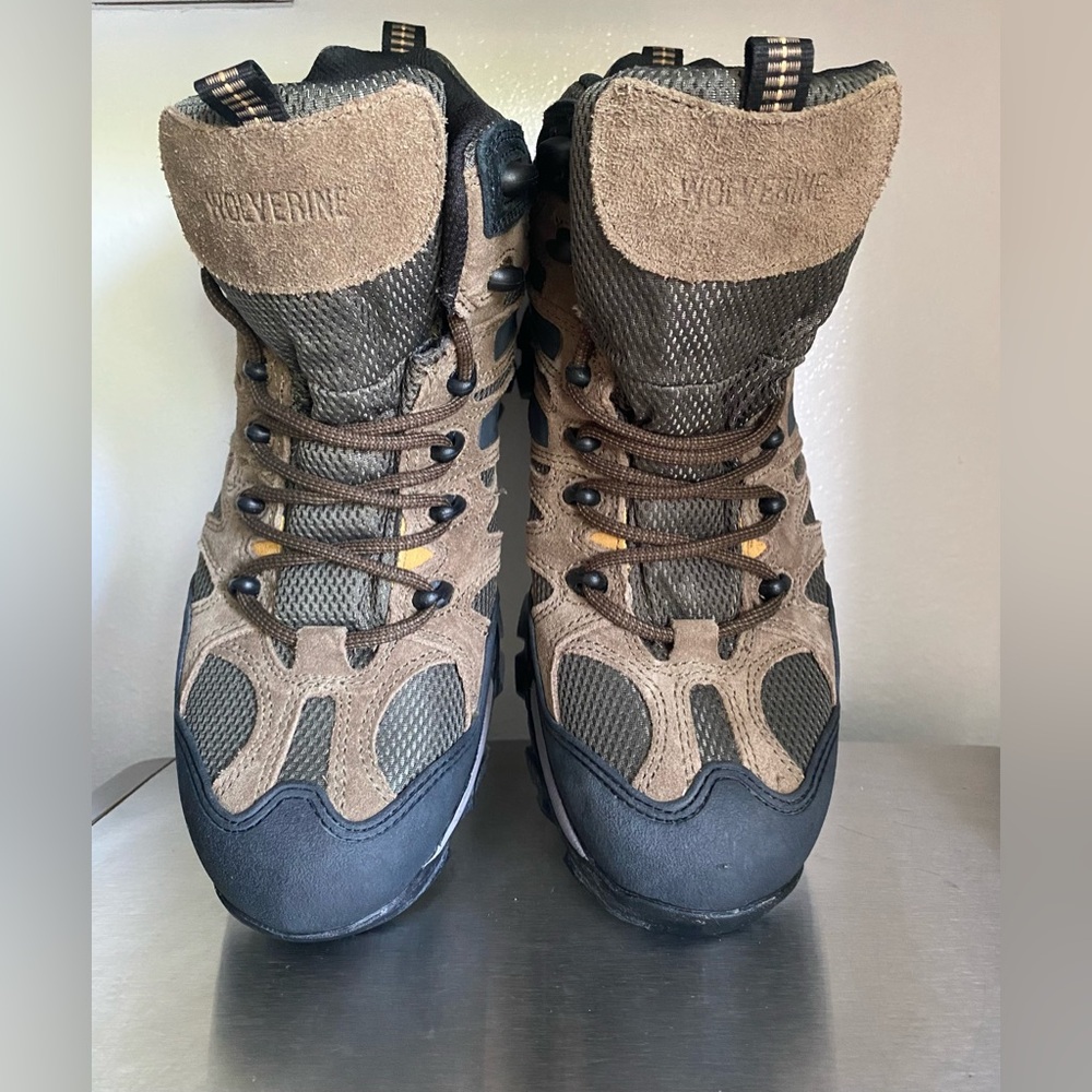 WOLVERINES…MENS WATERPROOF Hiking Boots - Brown and Black
